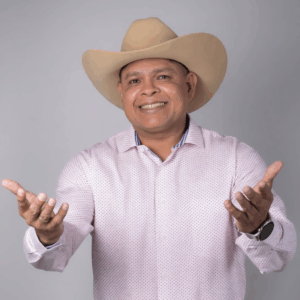 ALI CABELLO